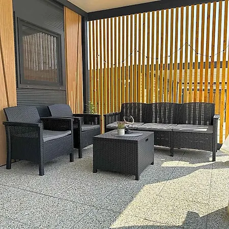 Hotel Mobile House Karpet *