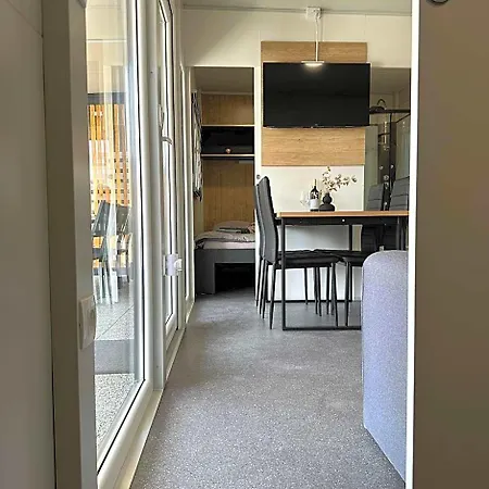 Mobile House Karpet * Pirovac